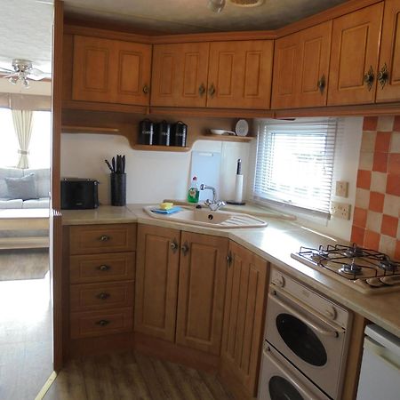 Отель 6 Berth The Wolds Salisbury Addlethorpe Экстерьер фото