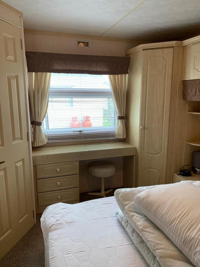 Отель 6 Berth The Wolds Salisbury Addlethorpe Экстерьер фото