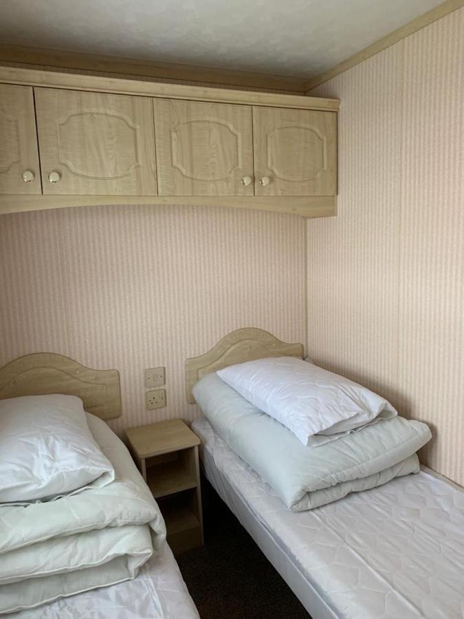 Отель 6 Berth The Wolds Salisbury Addlethorpe Экстерьер фото